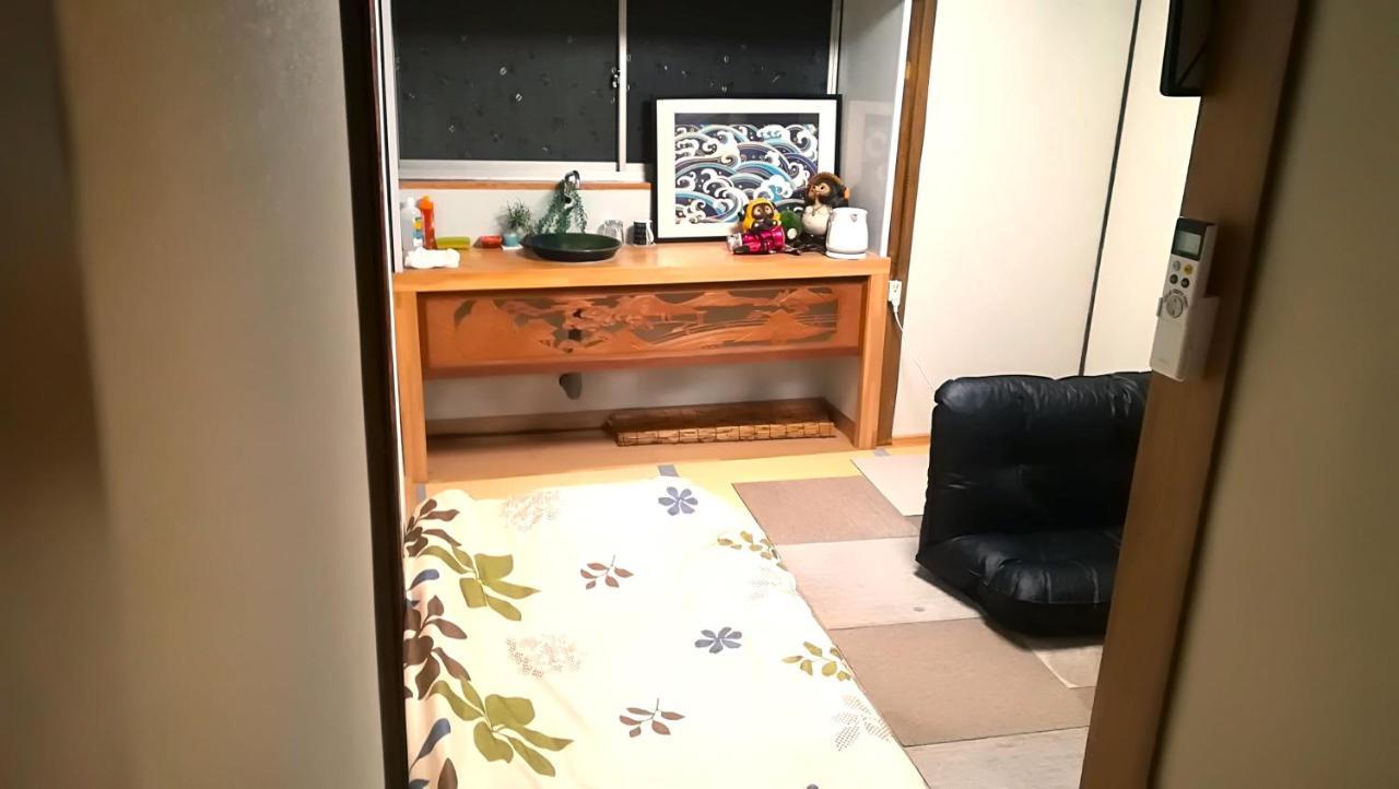 Guesthouse Oasis Οσάκα Εξωτερικό φωτογραφία