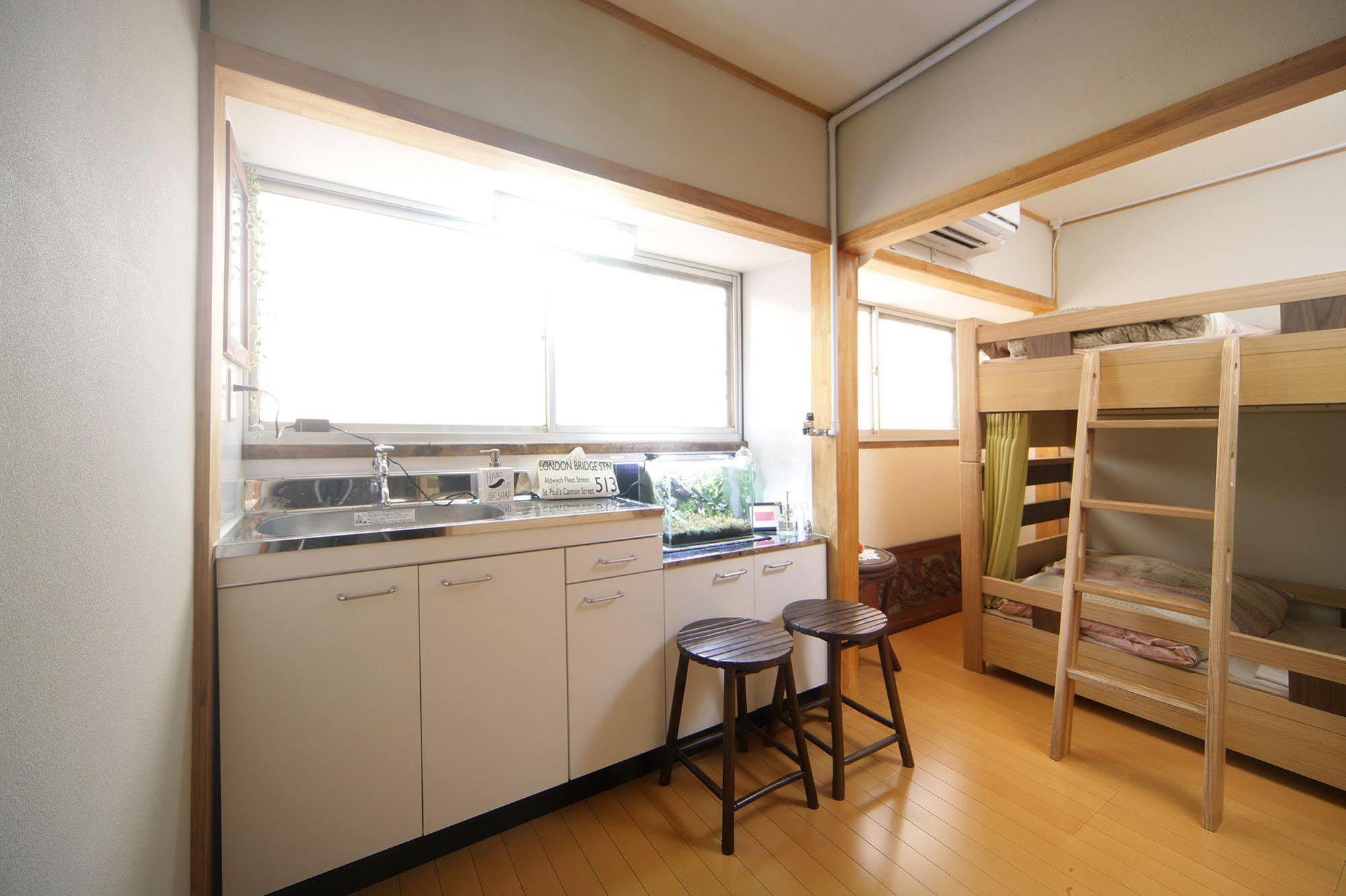 Guesthouse Oasis Οσάκα Εξωτερικό φωτογραφία